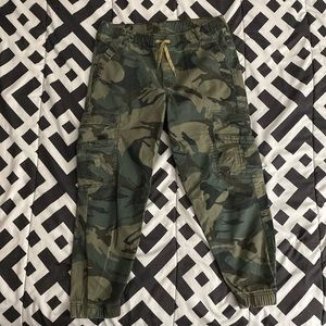 Wrangler Army Fatigue Cargo Joggers